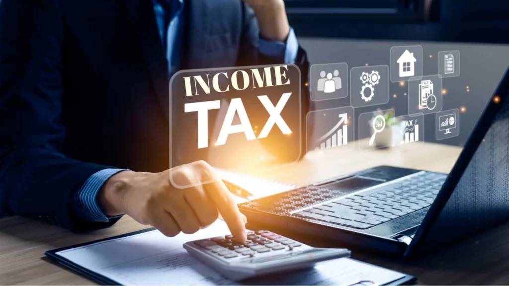 CPA meeting with a small-business owner about tax planning